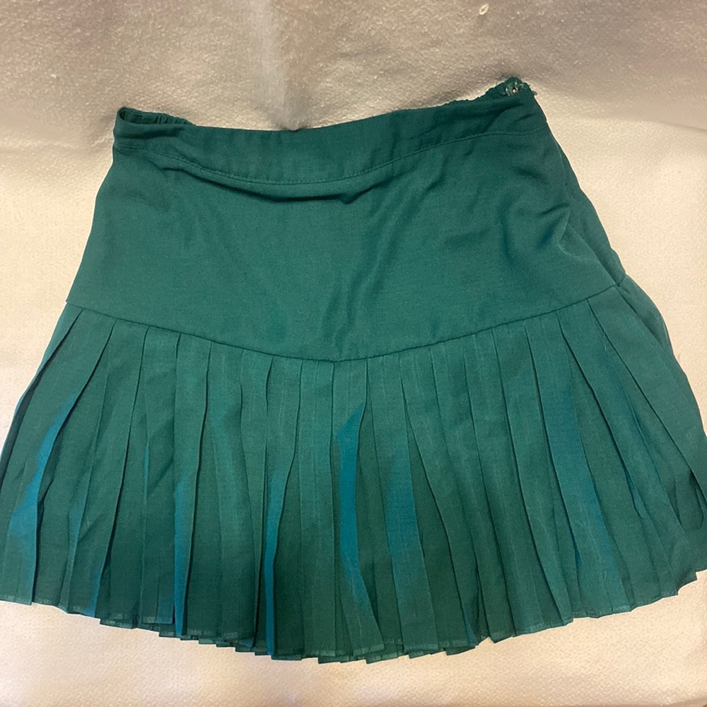 Small Glam green skirt!